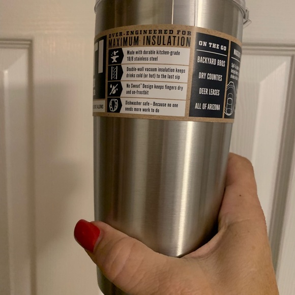 YETI rambler 20oz New With Papers - Picture 2 of 5